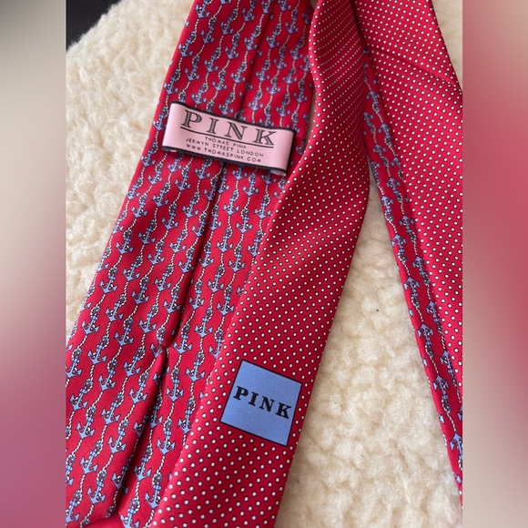 Thomas P.I.N.K. Tie! - Picture 3 of 3